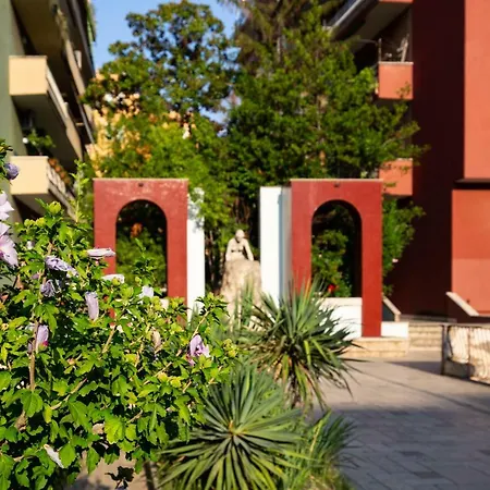 Apartment Traveller's In Gourmet District Near Center!