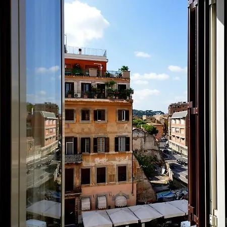 Livia - Trastevere Bed & Breakfast