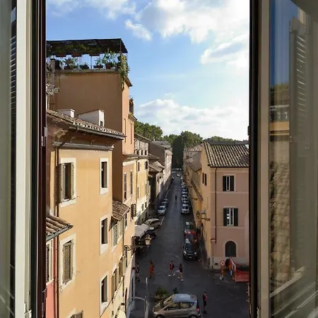 Bed & Breakfast Livia - Trastevere *