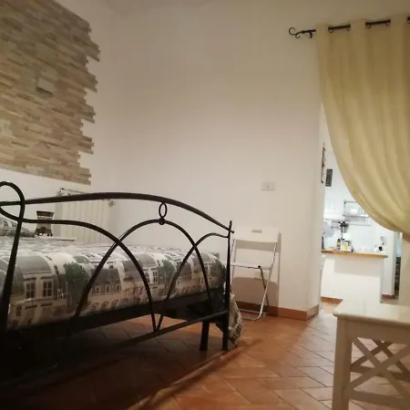 Apartment 50 Passi Colosseo Rome