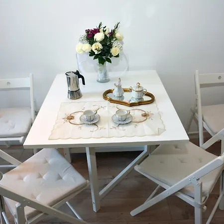 Holiday home Petit Bijou De Vatican-trastevere *