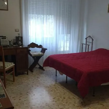 Adrian House Ubytování v soukromí *