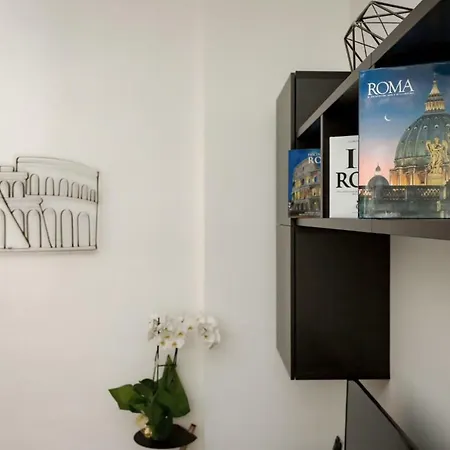 Apartment Porta Latina - Private Rome's Center *