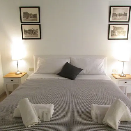 Fontana Di Trevi - Historic Center Apartment * Roma
