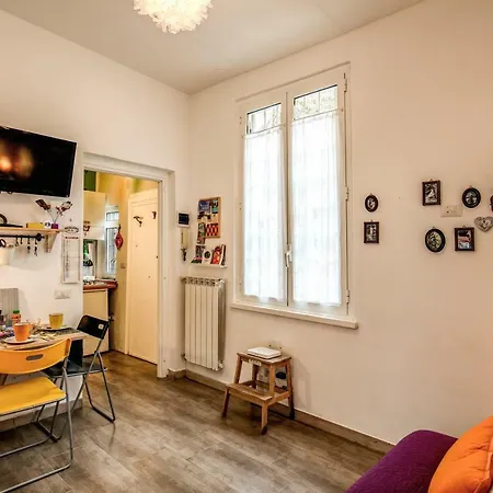 Urban Chic Studio - By Brave * Rome