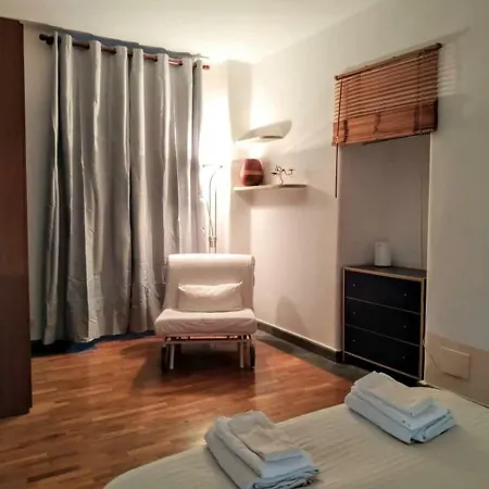 Apartment La Casa Di Marzia Al Vaticano By Holidayngo Rome