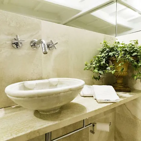 Casa Santo Spirito * Rome