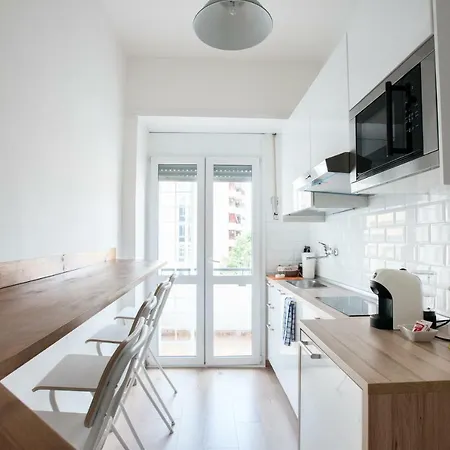 Flat Intown Stazione Trastevere Appartamento