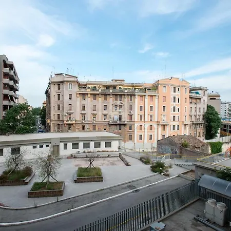 Appartamento Flat Intown Stazione Trastevere Roma