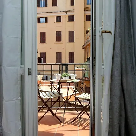 Pantheon 2 Bedrooms * Řím