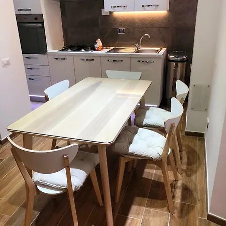 Poliziano Apartment Rome