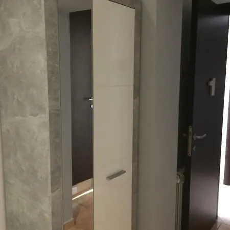 Bakirooms Affittacamere 2*