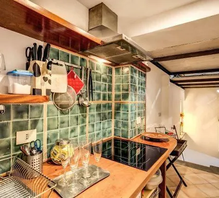 La Casa A Monti Apartment *
