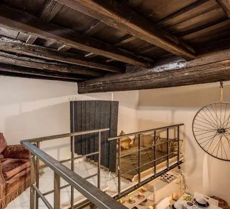 La Casa A Monti Apartment *