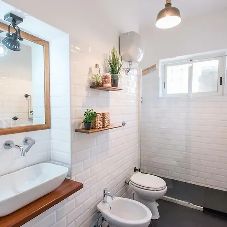 Flat Intown Stazione Trastevere Appartamento Roma