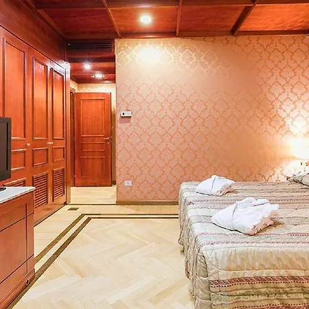 Hotel Galles 3*
