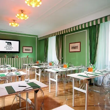 Victoria Hotel 4*
