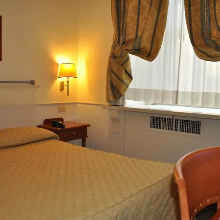 Hotell Delle Vittorie 3*