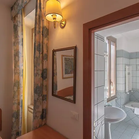 Tirreno Hotel 3*