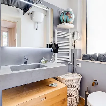 Colosseum Terrace Apartment Rome