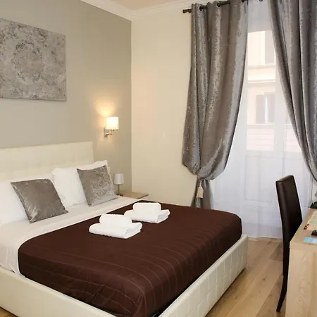 Vatican Comfort Suites 2*