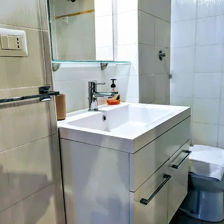 Urbana House Apartamento