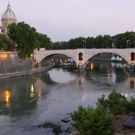 Al Ponte Del Papa B&B 로마