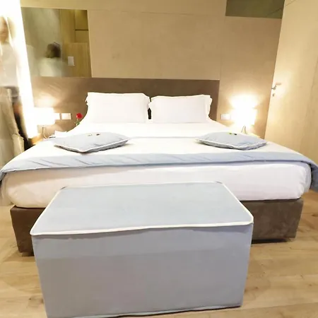Sun Luxury Pantheon Rzym