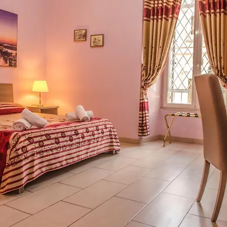 Castle Termini Affittacamere 2*