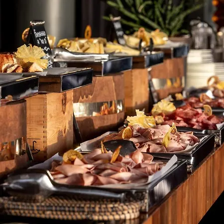Hotel Radisson Blu Es. Hotel, Rome
