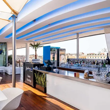 Hotel Radisson Blu Es. Hotel, 5*