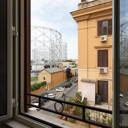 Like At Piramide Guest house *