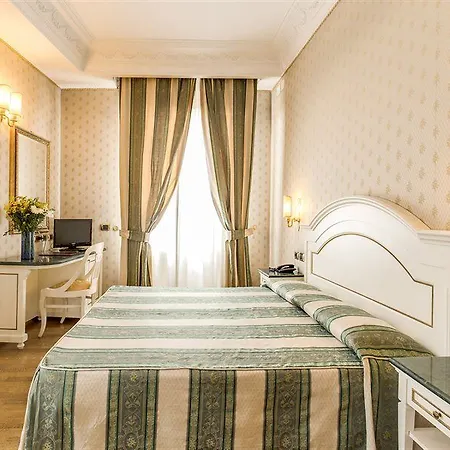 La Lumiere Di Piazza Di Spagna Hotel 3*
