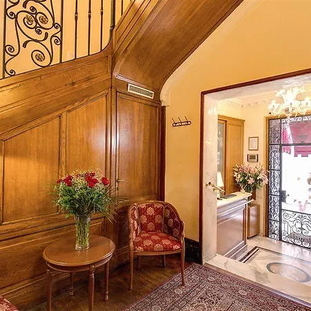 Hotel La Lumiere Di Piazza Di Spagna