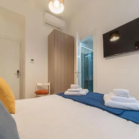 Guest house Station House