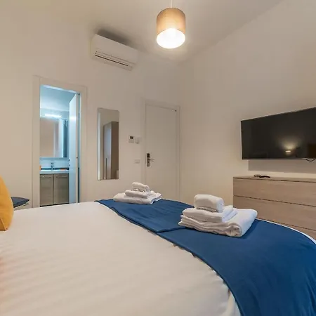 Station House Guest house *