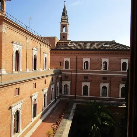 Casa S. Giuseppe Di Cluny Bed and breakfast