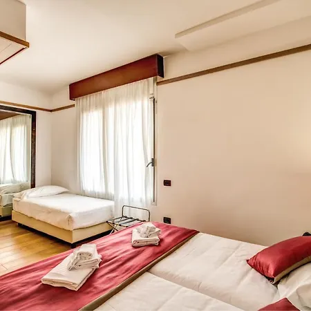 Ginevra Palace Hotel 3*