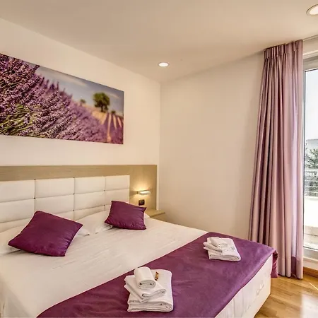 Ginevra Palace 3* Roma