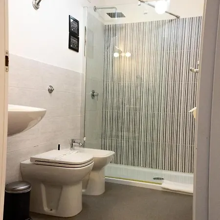 Arthouse Termini Guest house 2*