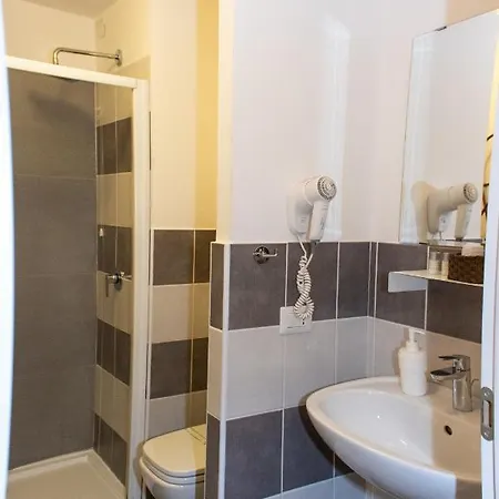 Arthouse Termini Guest house
