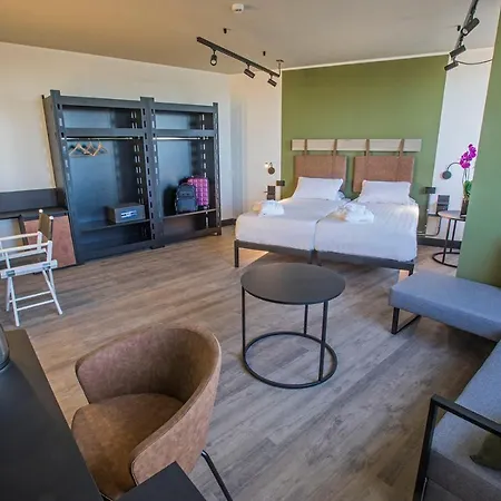 Hotel Mercure Cinecitta Roma