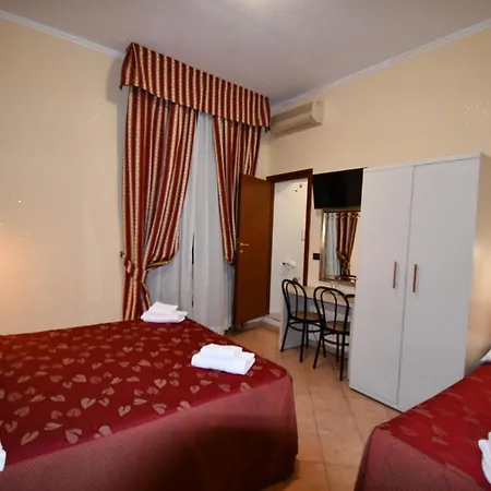 Ferrarese Hotell