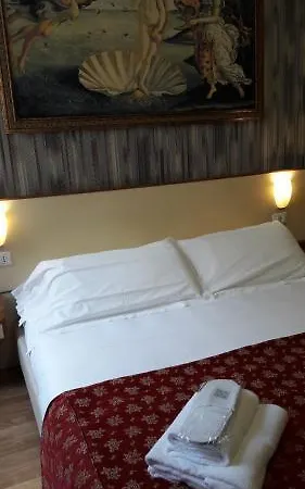 Mimosa Pantheon Hotel *