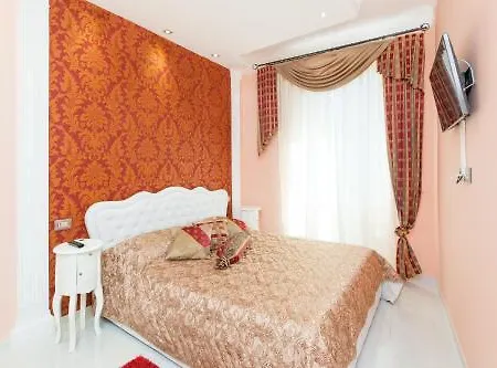 Impero Vaticano San Pietro Bed & Breakfast 2*