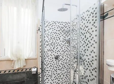 Bed & Breakfast Impero Vaticano San Pietro 2*