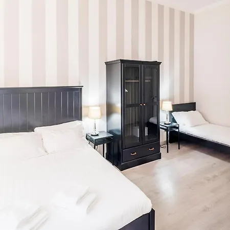 Piazza Cavour Affittacamere 3*