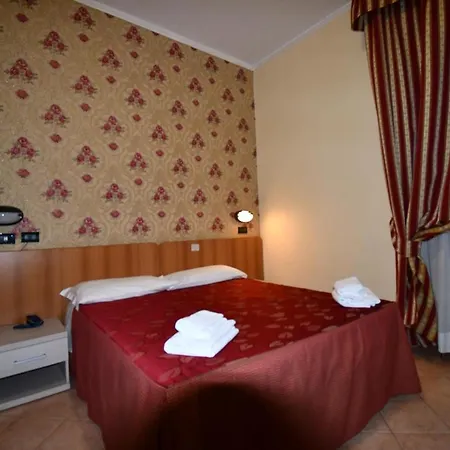 Ferrarese Hotell