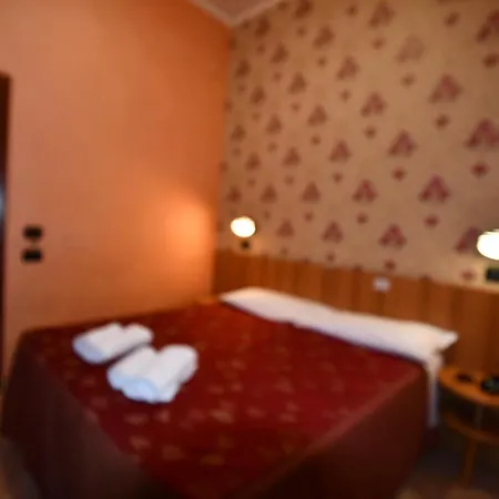 Ferrarese Hotell Rom
