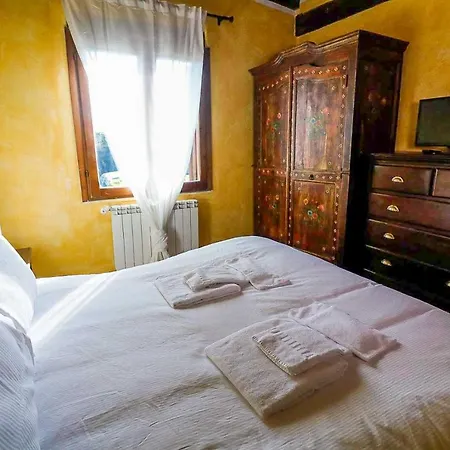 Farm stay La Melazza